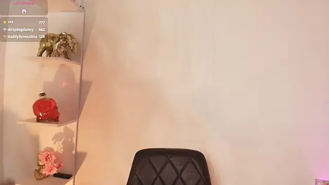 ema_parkerr: онлайн-секс-чат