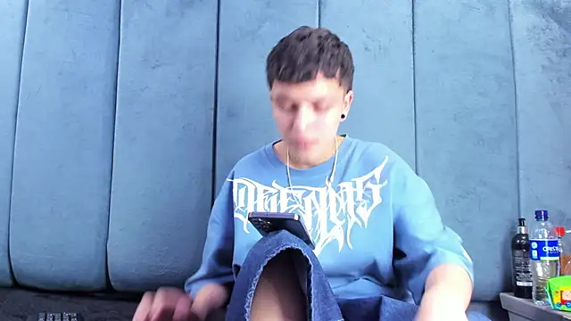 Megan_Thompson_ élő XXX-chatje