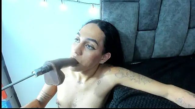 MegannHills_ Webcam show