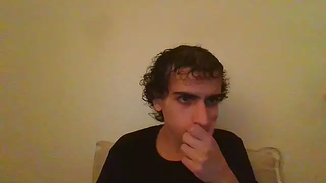 foxyboyy Show in webcam