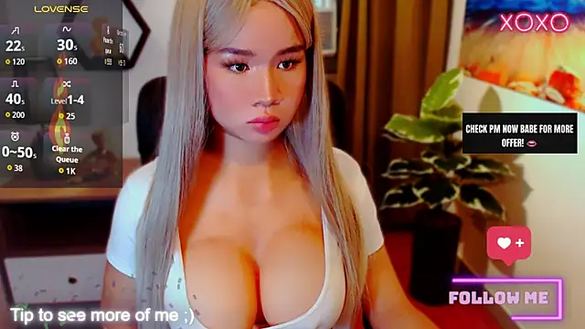 xBigSurpriseLorainex 网络视讯表演