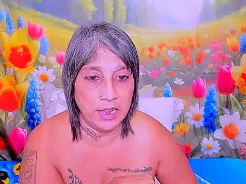 indianroxy live XXX chat