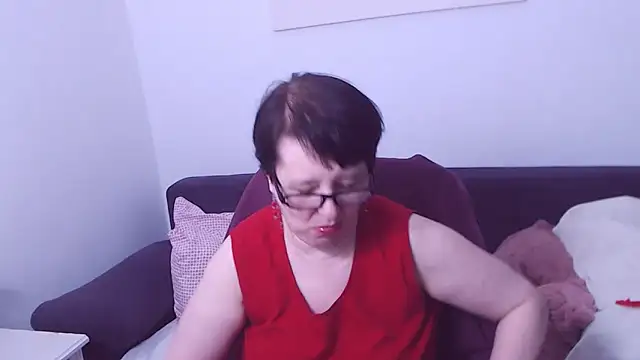 ChristaRose: онлайн-секс-чат