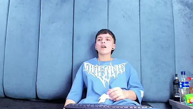 Megan_Thompson_ Chat XXX live