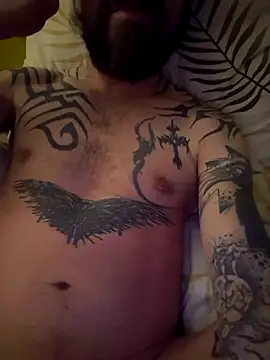 calebdevil Show Webcam