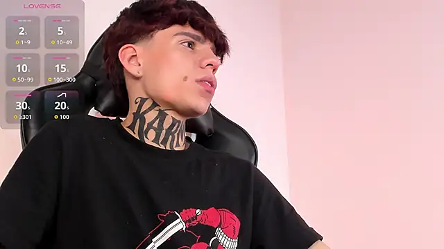 Chat XXX ao vivo de Angelcumm_