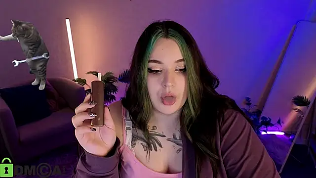 Mia_R0ss Chat XXX in diretta