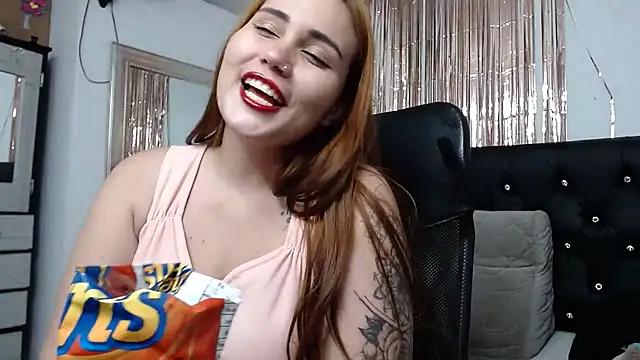 Chat +18 de Baby_hornyJM ao vivo