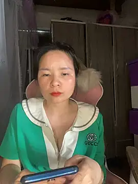 Ivy_Trix2 라이브 XXX 채팅