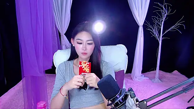 Tili-668 Webcam Show