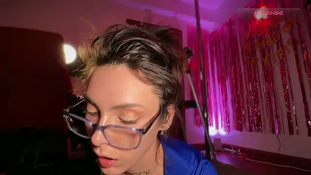 GennaJames Live XXX Chat