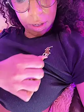 Woo_isDaphne's Live XXX Chat