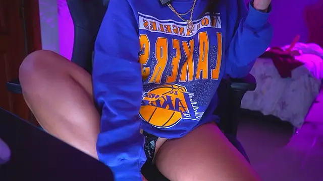 ambarEvans: онлайн-секс-чат