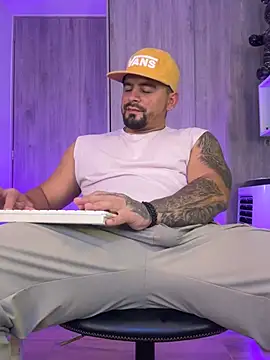 riky_11のライブXXXチャット