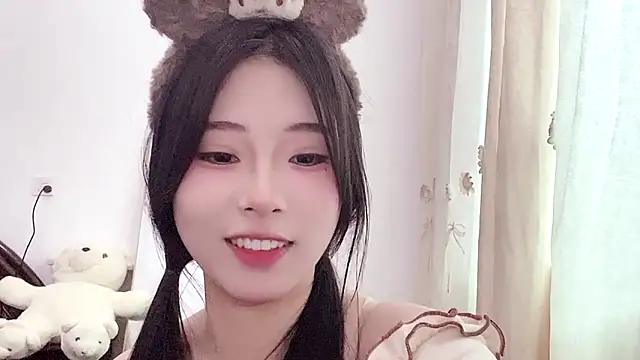 Chat XXX Live yiyibaby2026