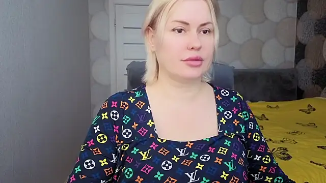 แชท XXX สดของ natusik