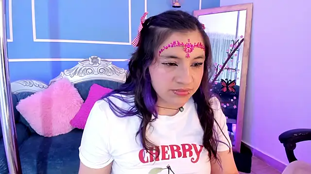 TaraTaylorrのライブXXXチャット