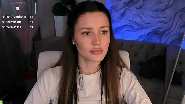 Aria_Milan Live XXX chat