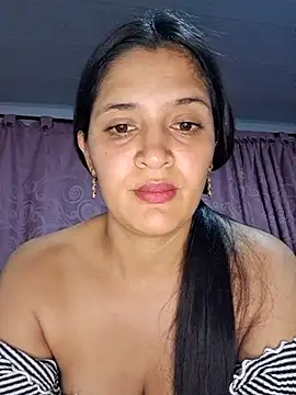 Kendal_Lane Adlı Modelin Canlı XXX Sohbeti