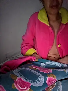 altinya Chat XXX live