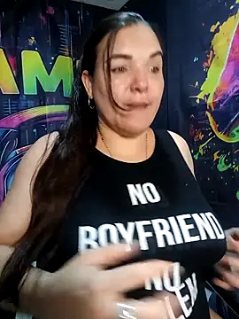 Zuleyka_69のライブXXXチャット