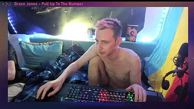 VelvetRise Live XXX-chat