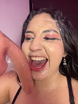 โชว์เว็บแคมของ hally_berry____