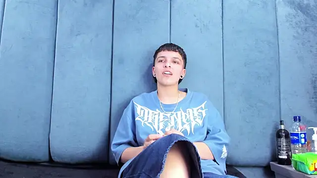 Chat XXX en directo de Megan_Thompson_