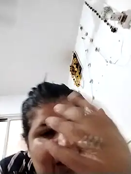 Jann_Riya333 Webcam-Show