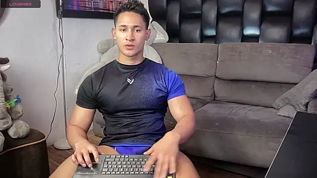 BenjaminCooperk 在線直播表演