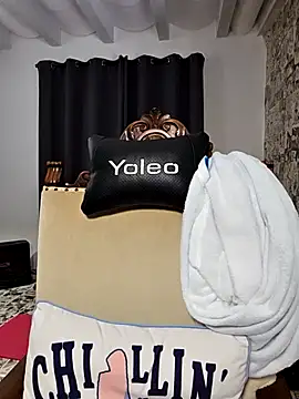 Chat XXX ao vivo de kylie_blck