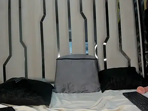 Chat XXX ao vivo de MilaDivine