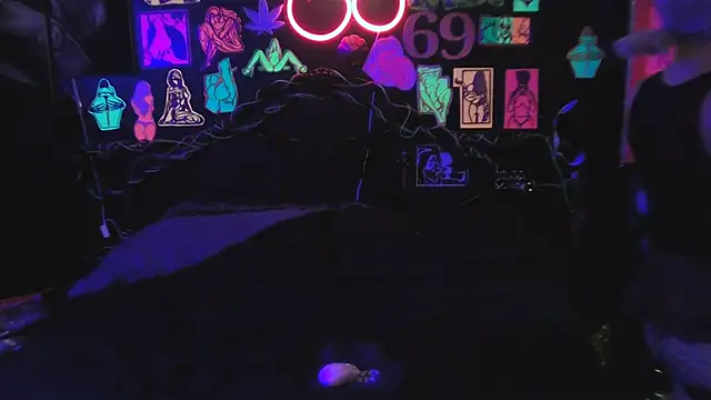 DaddyAndSplashQueen Live XXX-Chat