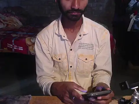 ThethunderPo's Live XXX Chat