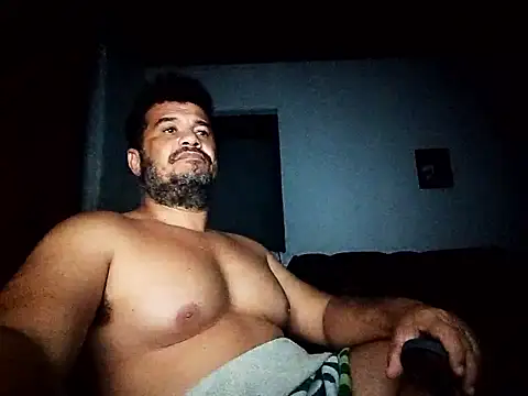 tarra122 Adlı Modelin Canlı XXX Sohbeti