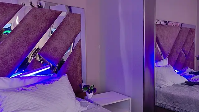 AmmyJones_'s Live XXX Chat