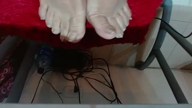 KeniaLovex's Live XXX Chat