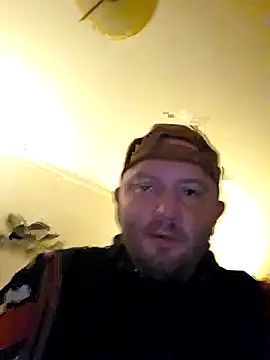 Ylidd webkamerás műsora