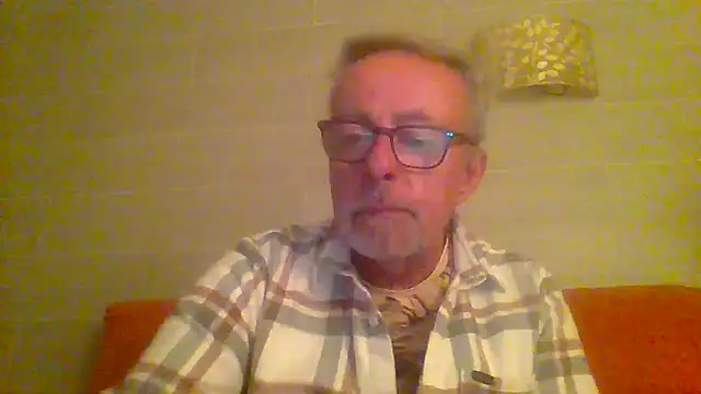 XXX chat uživo modela tuggy59