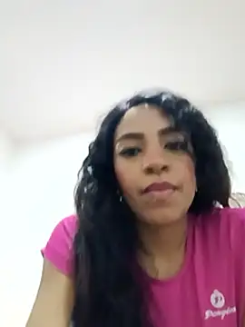 Chatroom XXX en direct de Issa_Km_