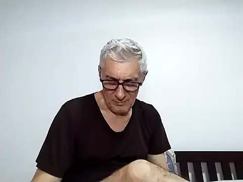 BIGUNCUTHARDCOCK Chat XXX in diretta