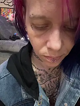 Czat XXX na żywo – Toxii-