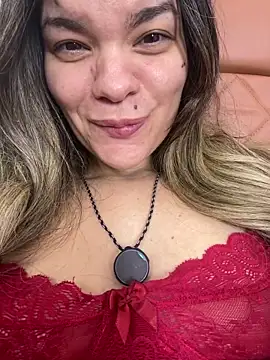 Chat XXX ao vivo de Zyrella