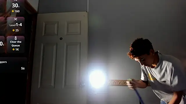 Sammy_Millers 现场XXX聊天