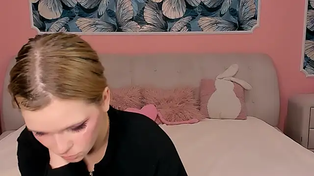 ALZA_AZURE Chat XXX in diretta