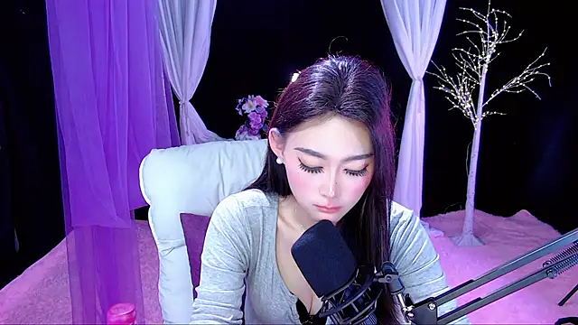 Chat +18 de Tili-668 ao vivo