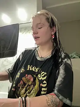 Cutiepiespanks Chat XXX in diretta