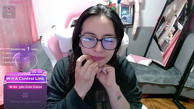 Maggie_Fox3: απευθείας συνομιλία ΧΧΧ