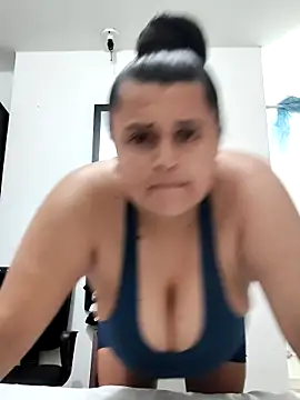 XXX chat uživo modela Miss_balloonsmila