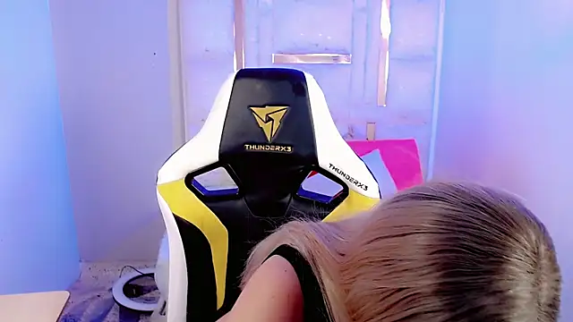 Sophiaa_doll_ Chat XXX in diretta